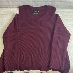 LYSSE LONG SLEEVE SHOULDER CUT OFF SWEATER